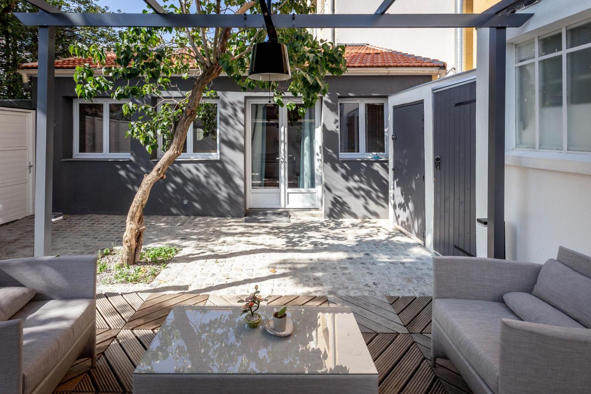 Lovely Little House With Private Garden In Paris Ivry-sur-Seine Dış mekan fotoğraf